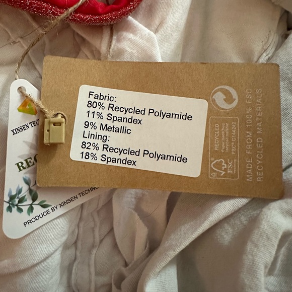 Gorgeous two piece bikini with sexy cut out top Red - Picture 8 of 16